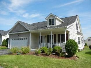 Adult community home in Merrimack, New Hampshire